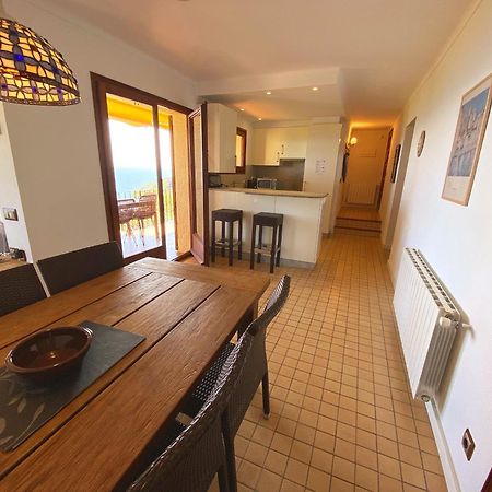 Lägenhet på 65 m² i Calella de Palafrugell, med 3 sovrum och 3 badrum  Exteriör bild