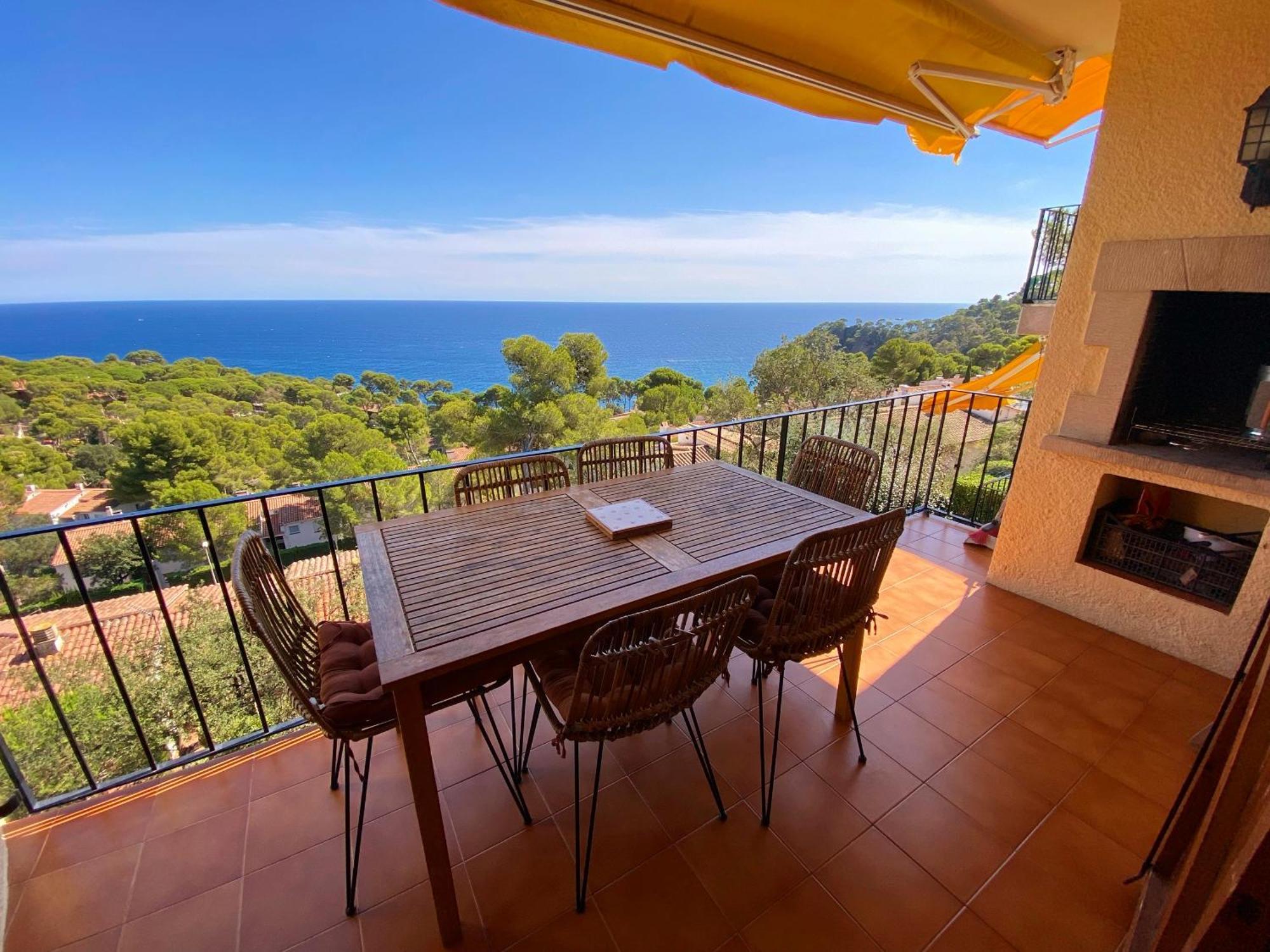 Lägenhet på 65 m² i Calella de Palafrugell, med 3 sovrum och 3 badrum  Exteriör bild